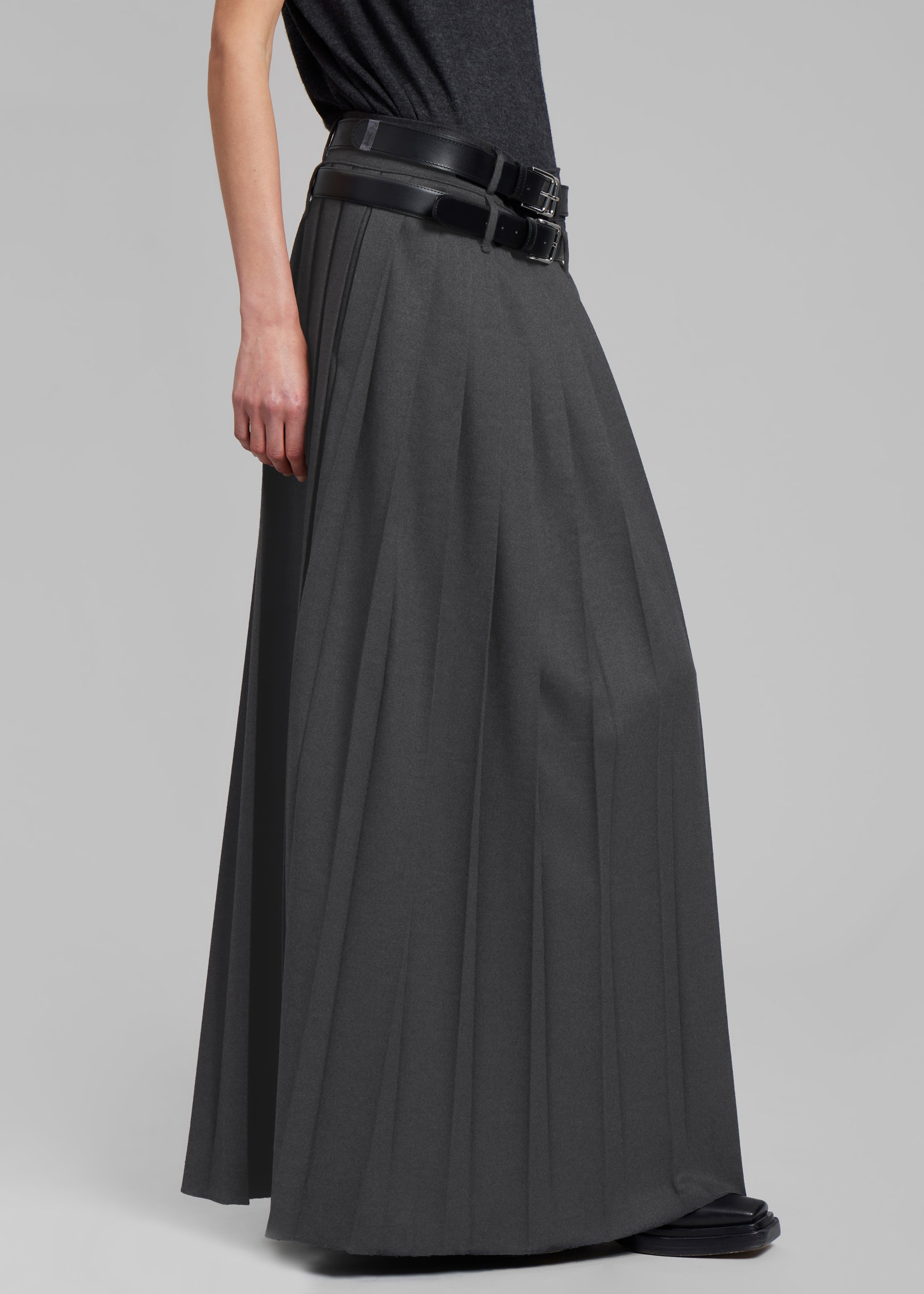 Bailey Long Pleated Skirt - Dark Grey Melange